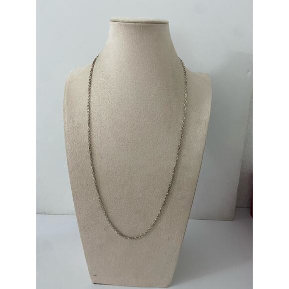 Long chain necklace - Picture 1 of 3